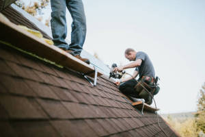 Local Roofers in Lincolnshire Woods, IL